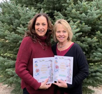 Photo of Sandra Hanson & Jan Jones